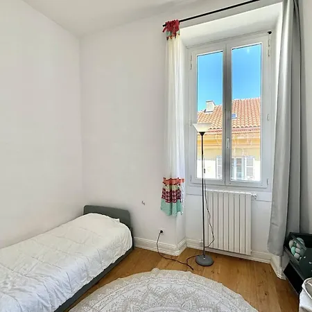Capitaine Livrelli 4 Pieces Ajaccio Apartment
